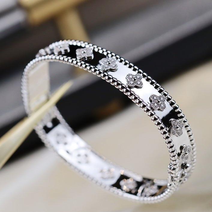 [Luna Brilliance]CLOVER BRACELET 8MM DIAMONDS
