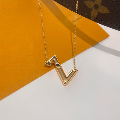 [Luna Brilliance]VOLTE UPSIDE DOWN NECKLACE