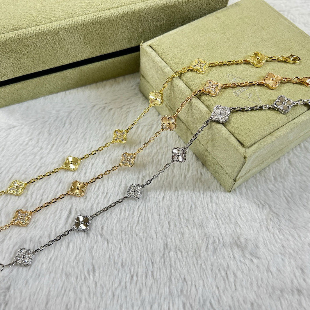 [Luna Brilliance]CLOVER 6 MOTIF DIAMOND LASER BRACELET