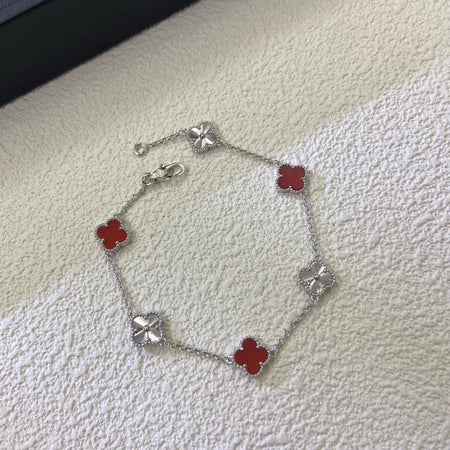 [Luna Brilliance]CLOVER 6 MOTIF RED AGATE LASER BRACELET