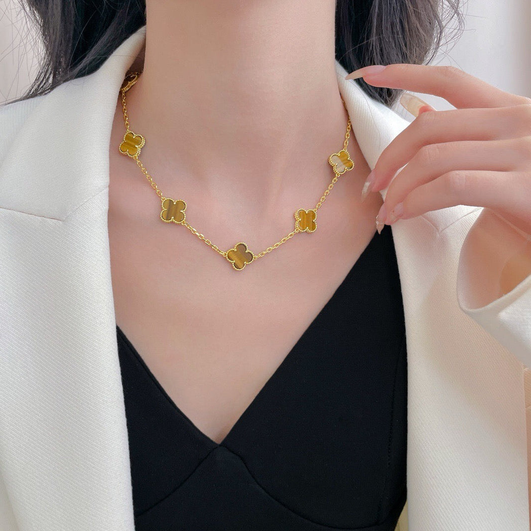 [Luna Brilliance]CLOVER 10 MOTIFS TIGER EYE NECKLACE