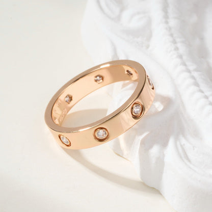 [Luna Brilliance]LOVE 4MM 8 DIAMOND RING
