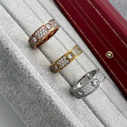 [Luna Brilliance]LOVE 5.5MM FULL-PAVE 6-DIAMOND RING