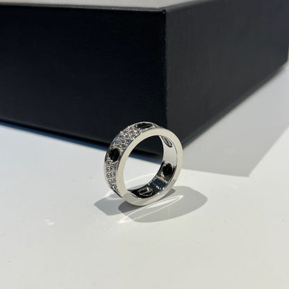 [Luna Brilliance]LOVE RING 5.5MM DIAMONDS PAVED CERAMIC