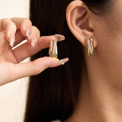 [Luna Brilliance]TRINITY HALF DIAMOND  CUSHION EARRINGS
