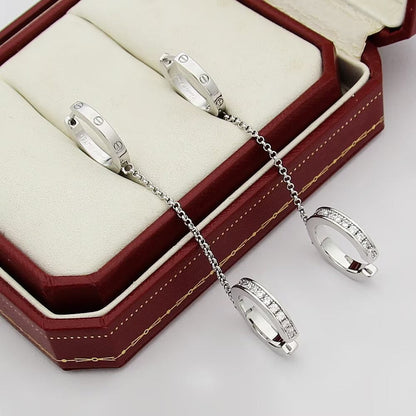 [Luna Brilliance]LOVE 3.0MM HALF DIAMOND EARRINGS