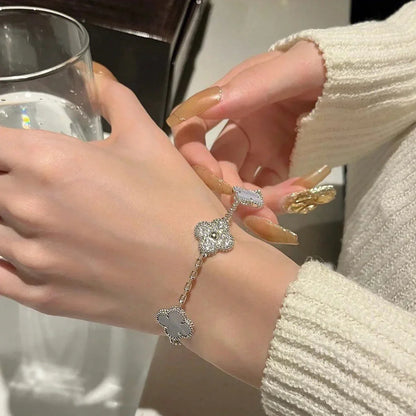 [Luna Brilliance]CLOVER 5 MOTIF PURPLE CHALCEDONY BRACELET COLLECTION