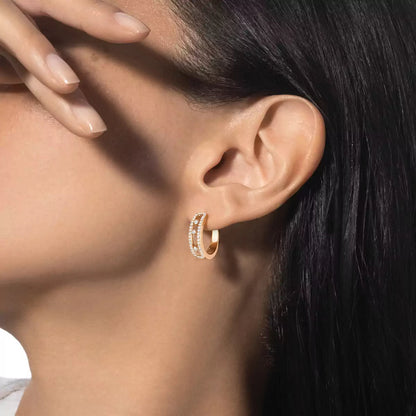 [Luna Brilliance]Diamond Pave_ Hoop Earrings Move
