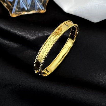 [Luna Brilliance]CLOVER PERLEE BRACELET SIGNATURE ENGRAVING SERIES