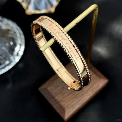 [Luna Brilliance]CLOVER PERLEE BRACELET SIGNATURE ENGRAVING SERIES