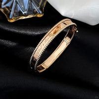 [Luna Brilliance]CLOVER PERLEE BRACELET SIGNATURE ENGRAVING SERIES